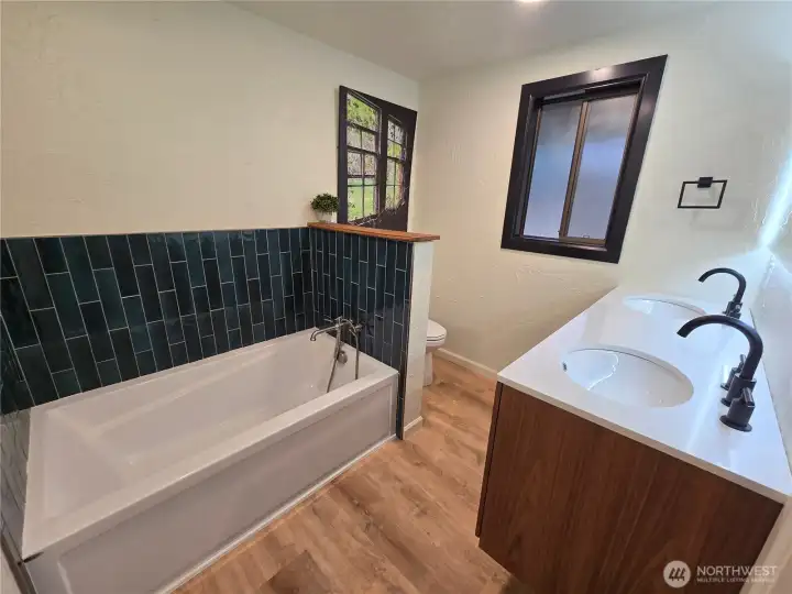 Soak Tub in Primary Bathroom