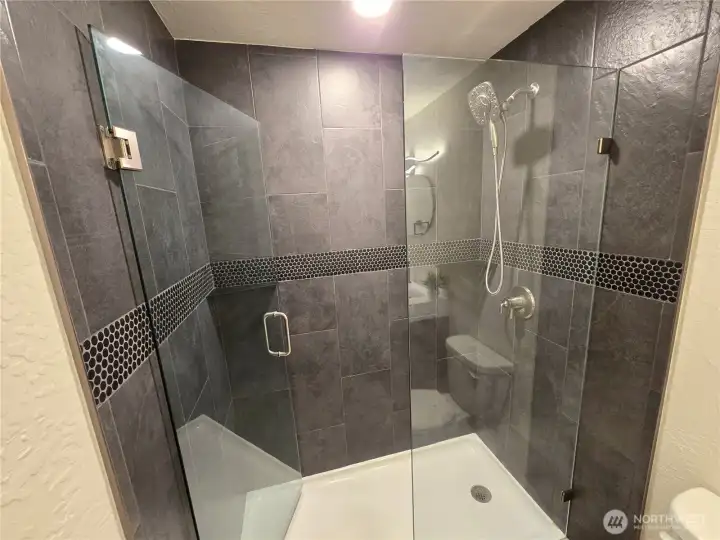 Custom Tile Shower in Guest Bathroom