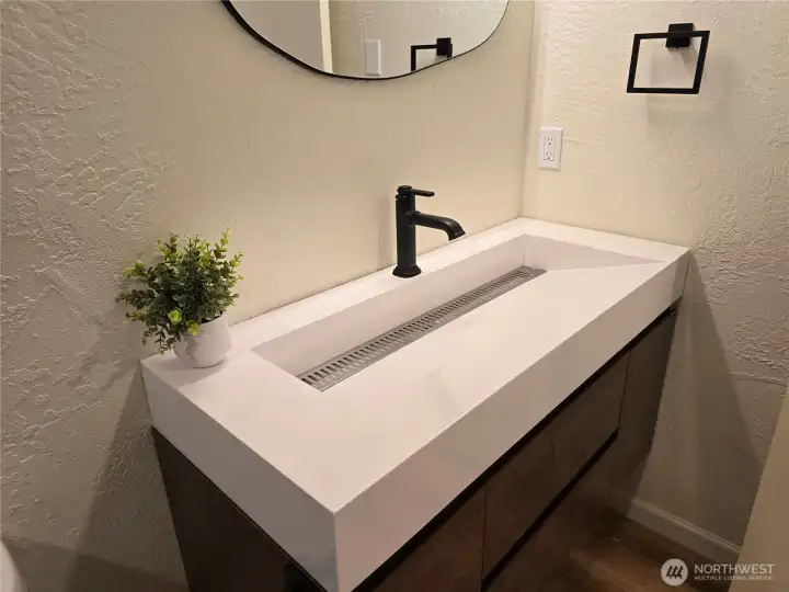 Guest Half-Bath