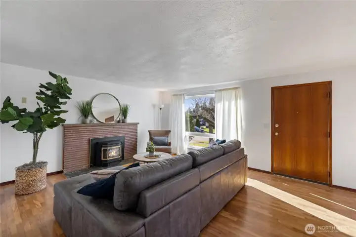 Beautifully refinished hardwood oak floors.