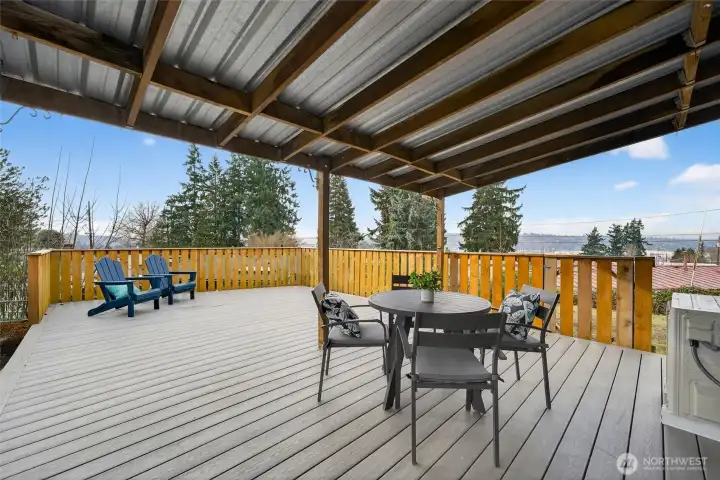 Covered Deck and Views