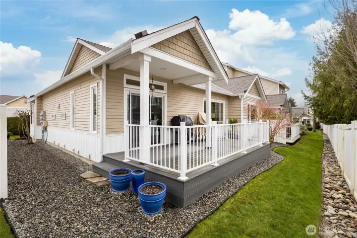 True low-maintenance living. The HOA manages all lawn care and landscaping, leaving you more time to enjoy the Palisades lifestyle!