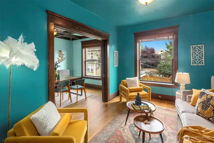 Pocket doors open, note that both windows pictured are south facing! Pocket doors open, note that both windows pictured are south facing!