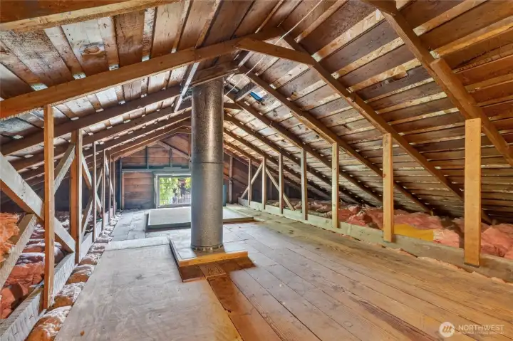 Unfinished attic. Finish it to add more living space and sweet equity or use it as storage. Unfinished attic. Finish it to add more living space and sweet equity or use it as storage.