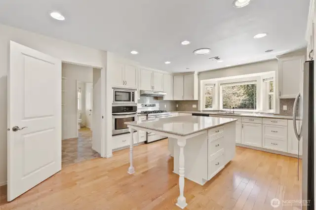 Spacious kitchen