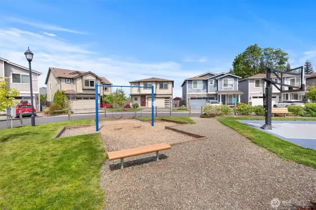 Common area for "Montrose at Lake Serene"!