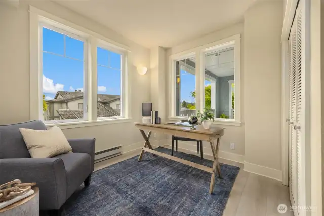 Sunny 2nd bedroom.