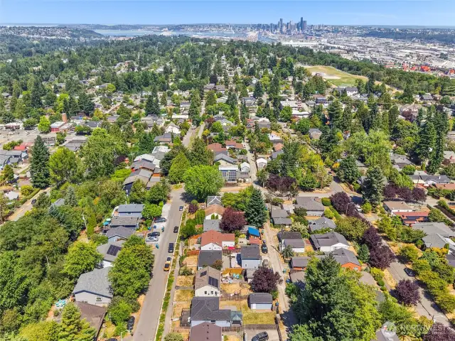 Easy daily commute and errands via excellent transit & proximity to major arterials