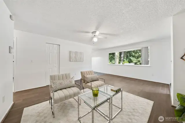 Another view of living area.