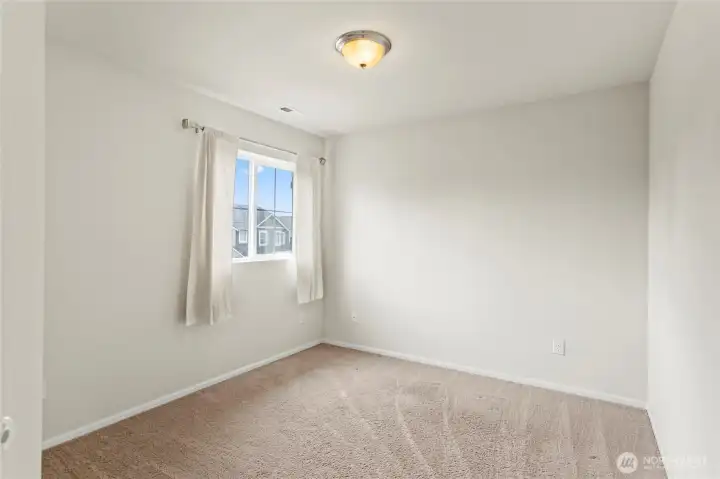 Office/den/or can serve as 5th bedroom