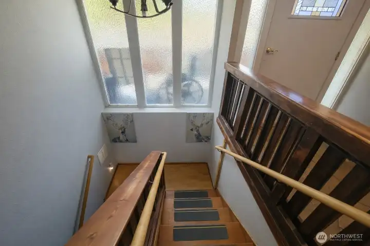 Stair leading to the lower level