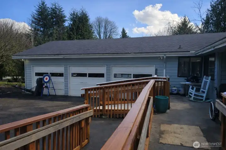 Entry to the home