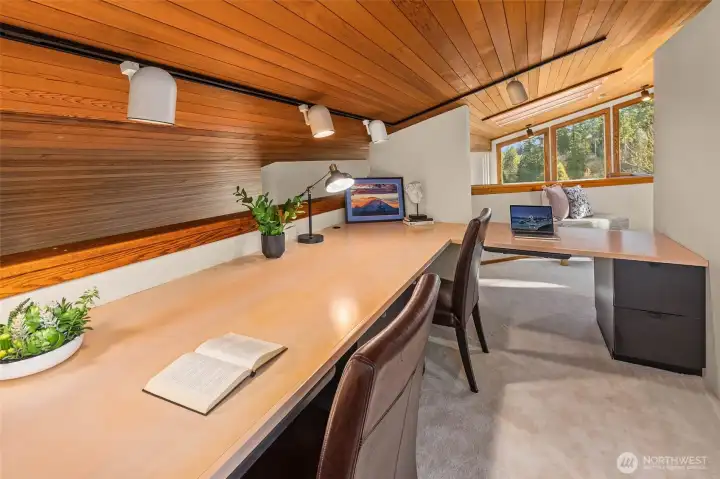 Lofted office off primary.