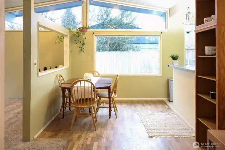 Open floor plan with easy access so shared areas Open floor plan with easy access so shared areas