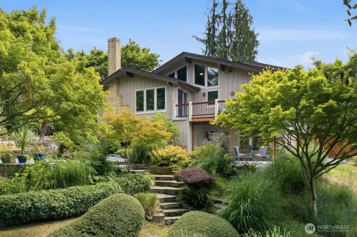 True Northwest Contemporary home in highly sought-after area of Mukilteo