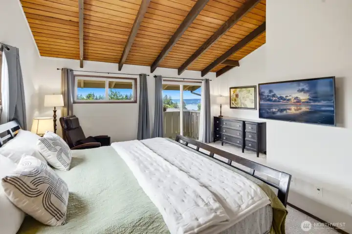 Upper level Primary Suite Sanctuary