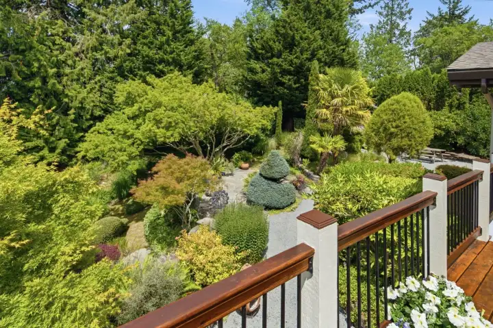 Incredible 12,197 sq. ft. park-like sanctuary