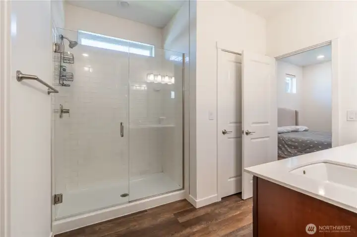 PRIMARY ENSUITE