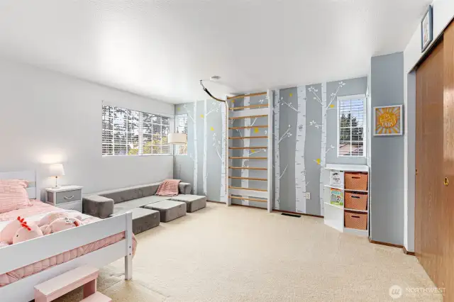Check out the incredible size of this upstairs bedroom !