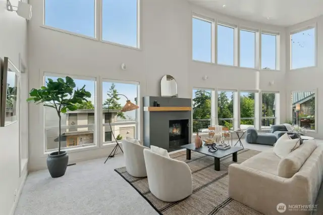 Magnificent 3,290 SF home sitting above Juanita Bay with spectacular views of Mount Rainier, Bellevue skyline, and the sparkling waters of Lake Washington