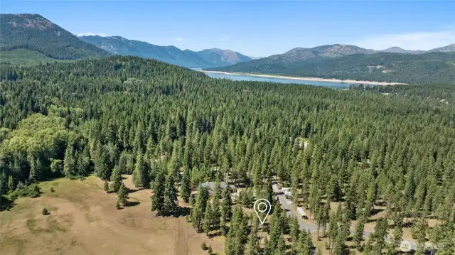 Aerial view of property and surrounding area