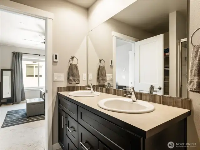 Primary en suit Bath