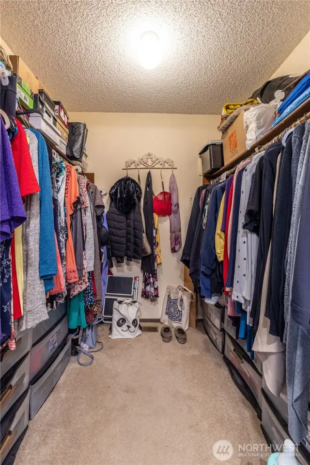 Primary Walk in Closet
