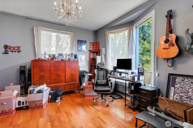 Closer view of dining room