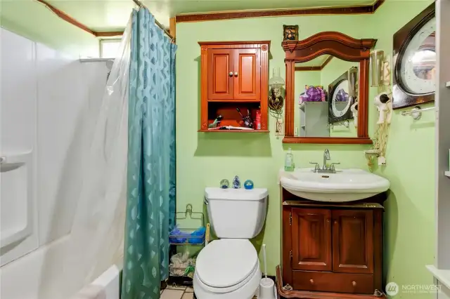full bath