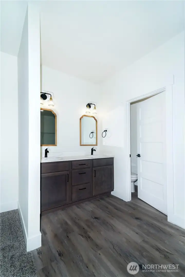 Similar home. Layout may differ