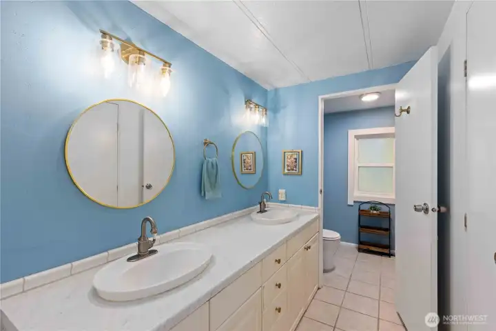 Primary Vanity