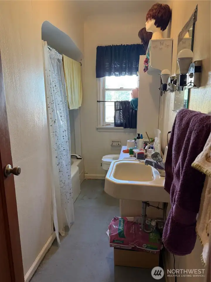Bathroom Bathroom