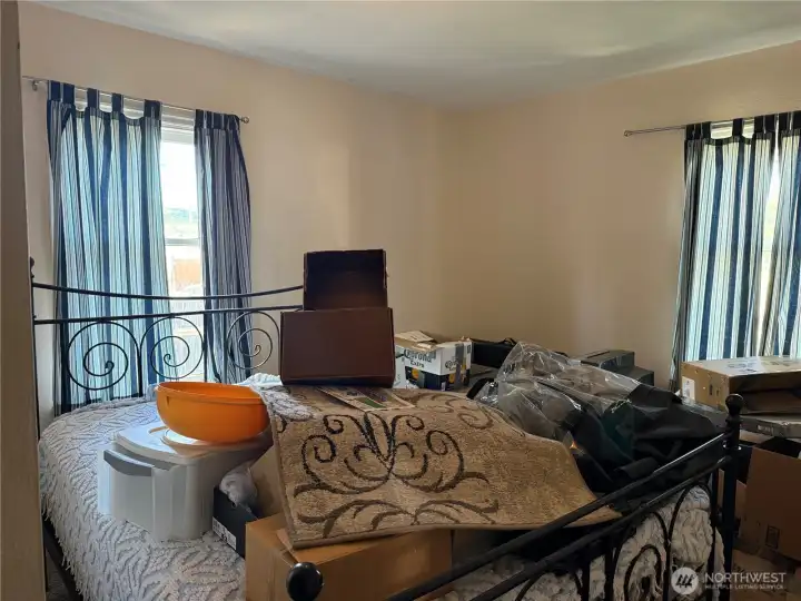 2nd Bedroom 2nd Bedroom