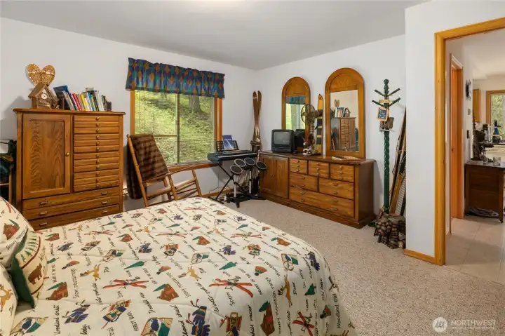 Notice the nice wood trim for the windows, door frames, and baseboard.