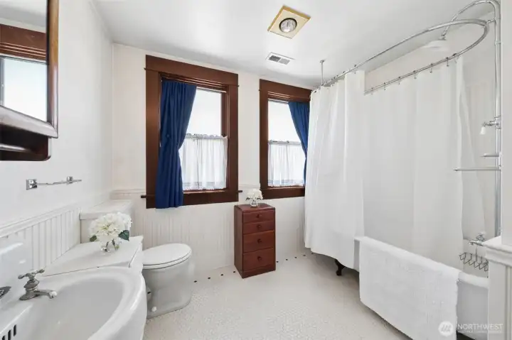 Second bathroom upstairs.