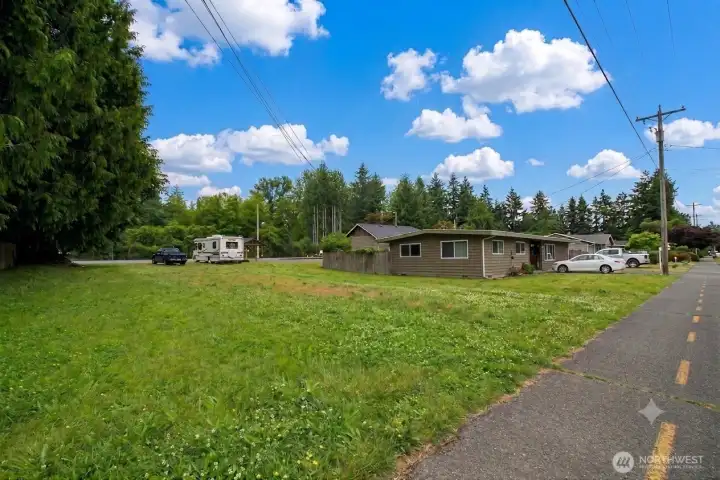 This vacant lot is also available for sale.