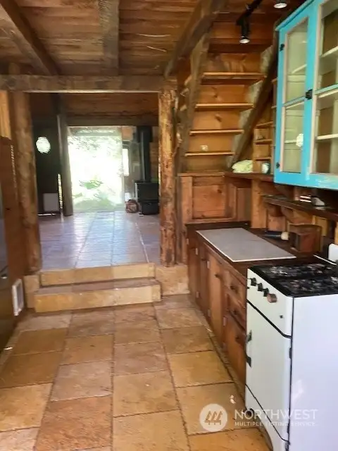 cute rustic kitchen