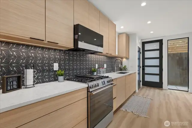 Lower unit