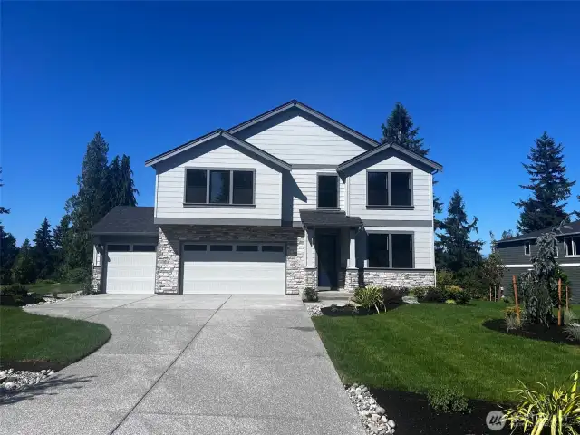 Actual home shown. Photos are for representational purposes only.  Colors and options may vary.