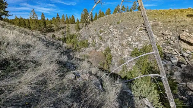 Looking NE over the Mini Grand Canyon.