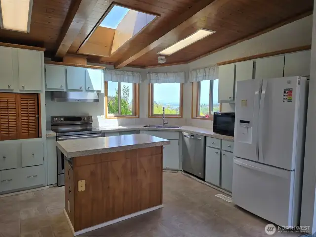 Open kitchen with water & territorial view
