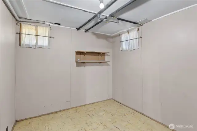 Potential 4th Bedroom