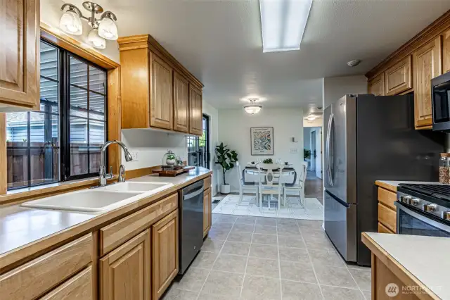 Dining area off the kitchen for conversations while meal prepping.