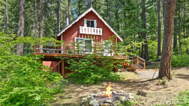 Firepit in front of the cabin.