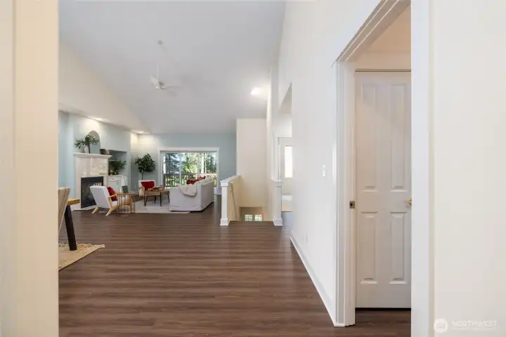 beautiful floors, high ceilings!