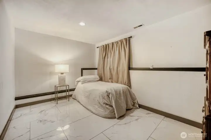 MIL Large Bedroom Downstairs.