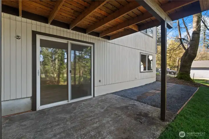 Patio Lower Level  12615 68th Av Ct E, Puyallup, WA 98373-8821