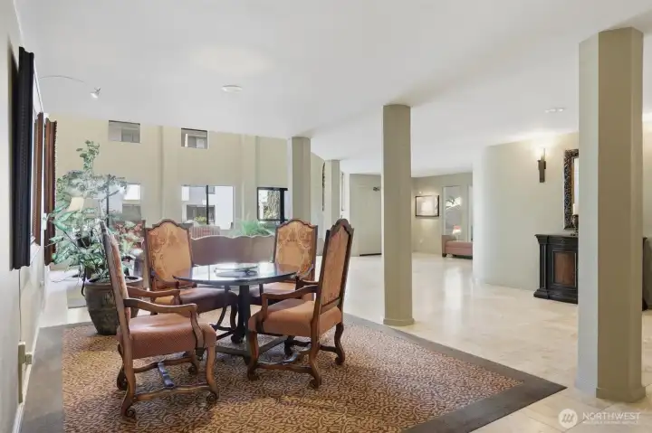Amenities: Sitting Area