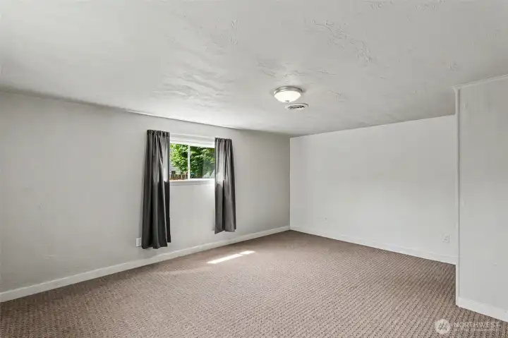 Another view of the second guest bedroom.