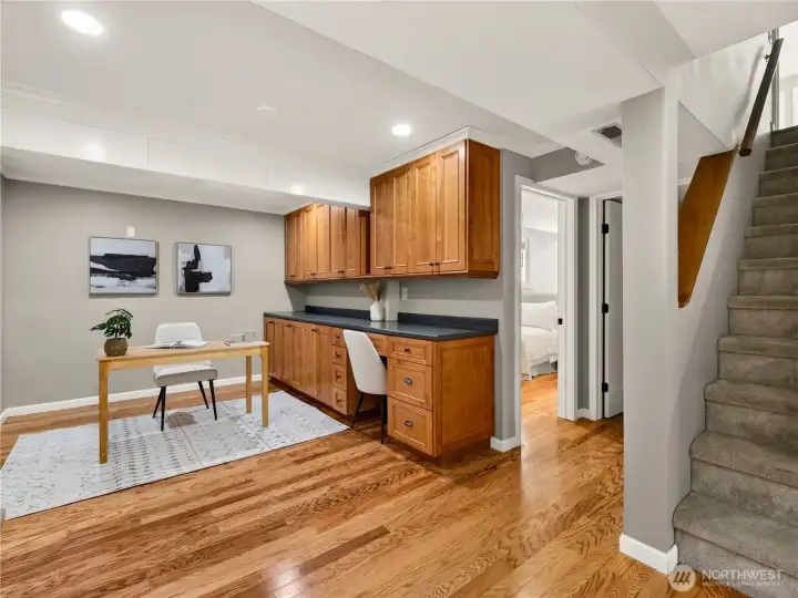 Just beyond, the versatile bonus room offers endless possibilities to fit your lifestyle. Whether envisioned as a media room, home office, fitness studio, creative space, or playroom, this flexible area adapts to your changing needs.